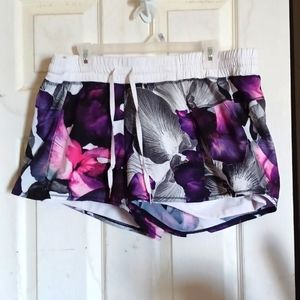 Calia 2-in-1 shorts by Carrie Underwood